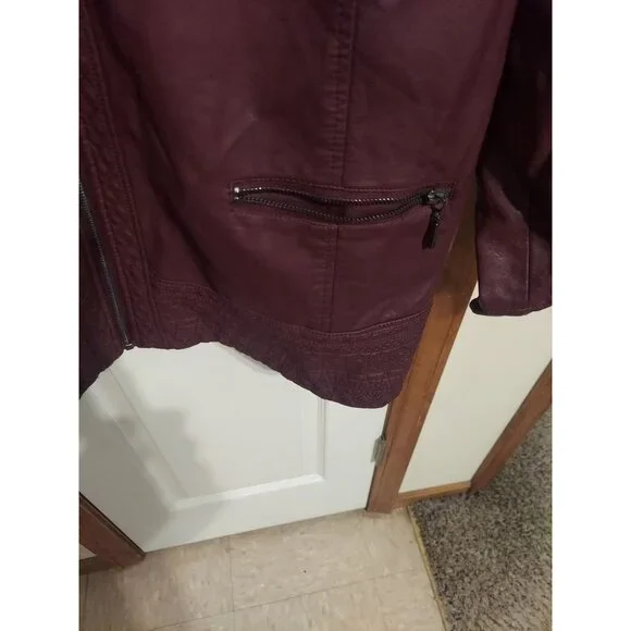 Christopher & Banks Women’s Faux‎ Leather Full Zip Jacket Size 3X Wine Burgundy - Picture 7 of 14